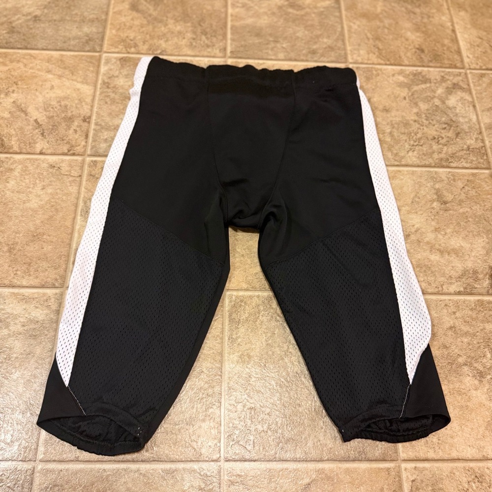 Nike Mens Team Engineered Football Pants Black White DV3978-012 Size L NEW - Picture 7 of 9